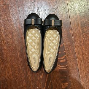 Beautiful almost new Michael Kors ballerina shoes!!!